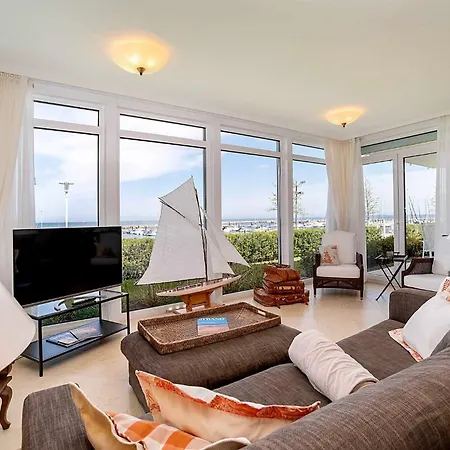 Strandresidenz_kuehlungsborn_ * Kuehlungsborn
